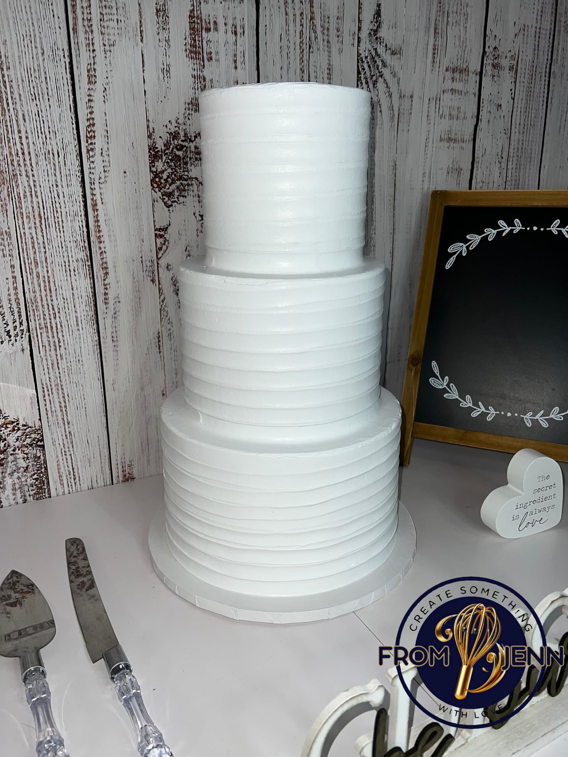 Durable foam cake dummies for repeated use in displays