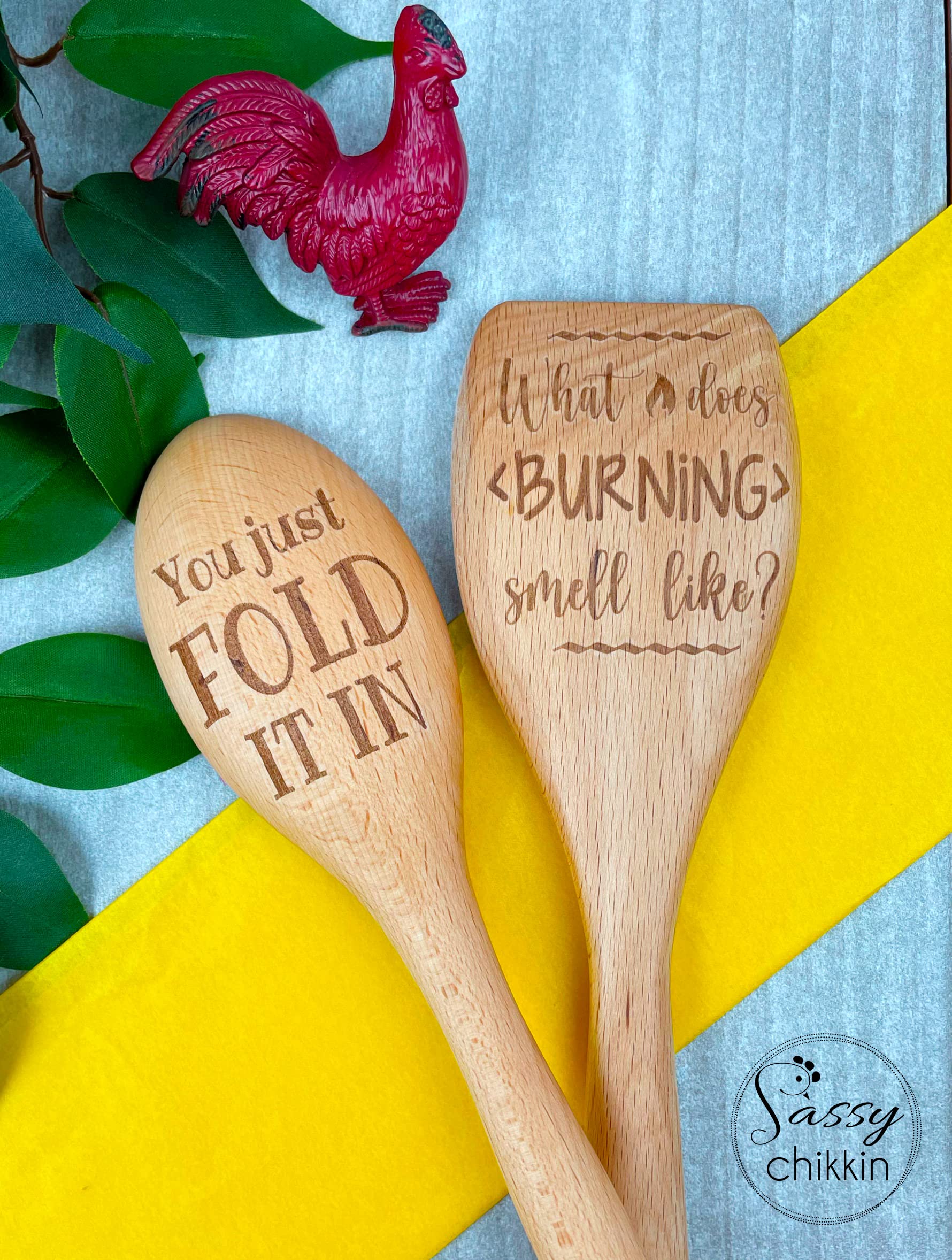 Funny set of two wooden spoons product image