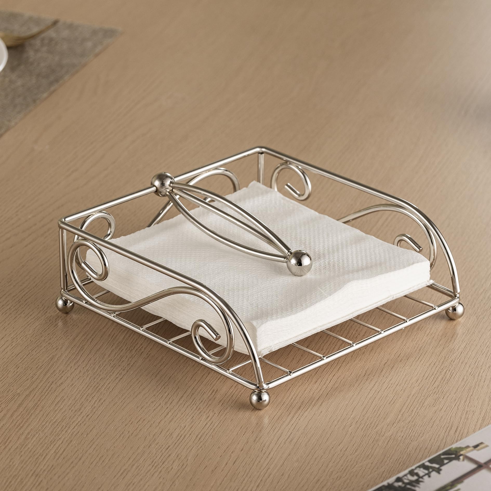 Silver chrome napkin holder by Geliqiao