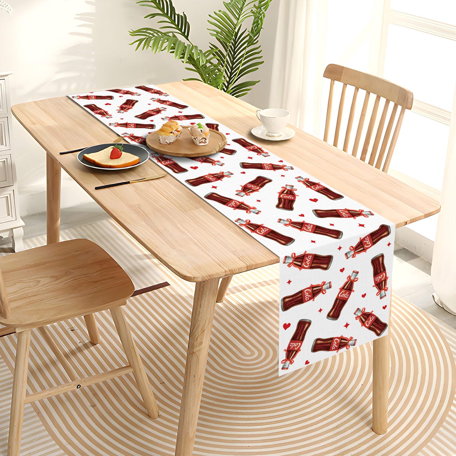 Lightweight table runner for gatherings and parties