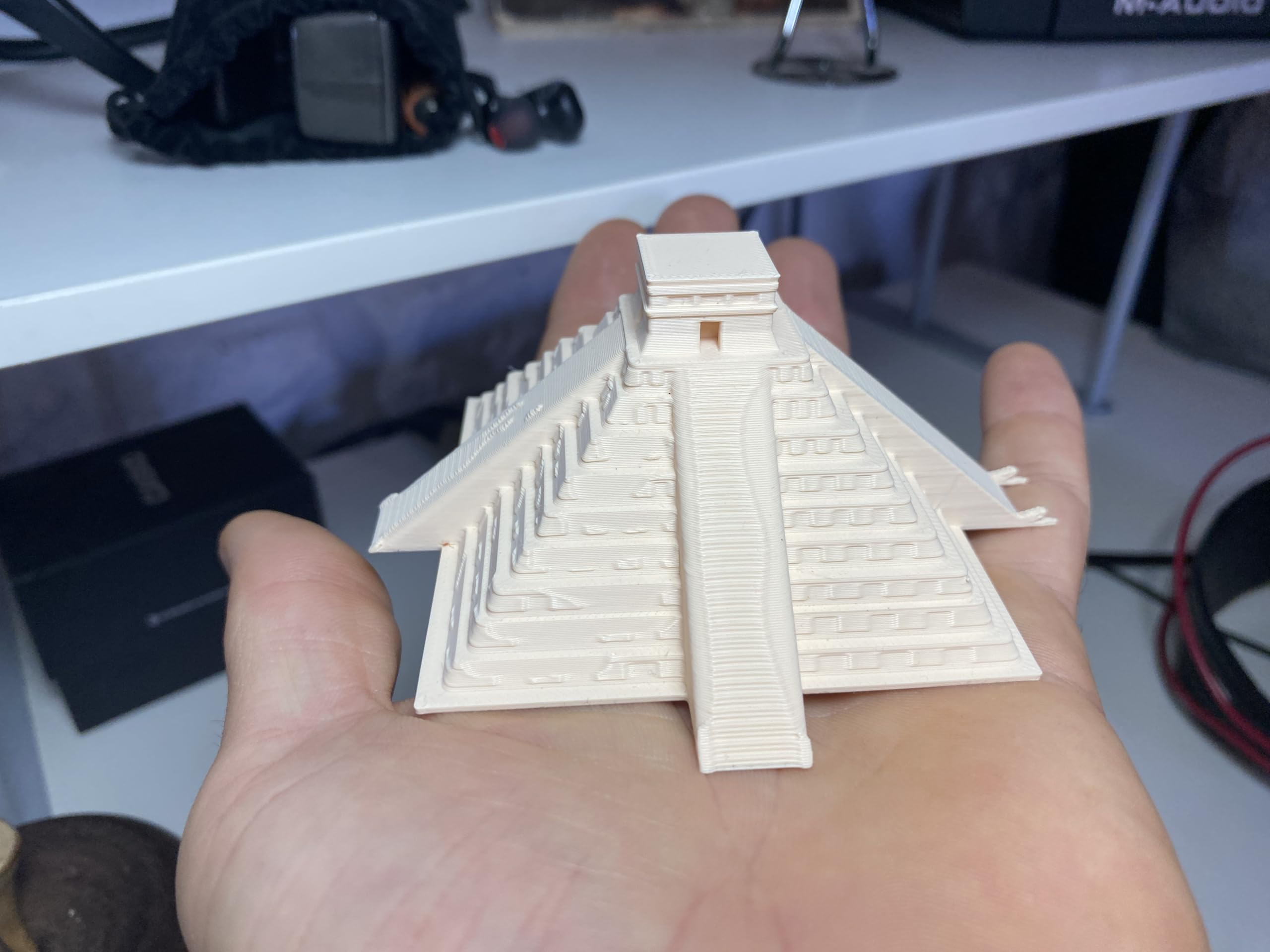 Chichen Itza Pyramid Model PLA Replica desk decor setup