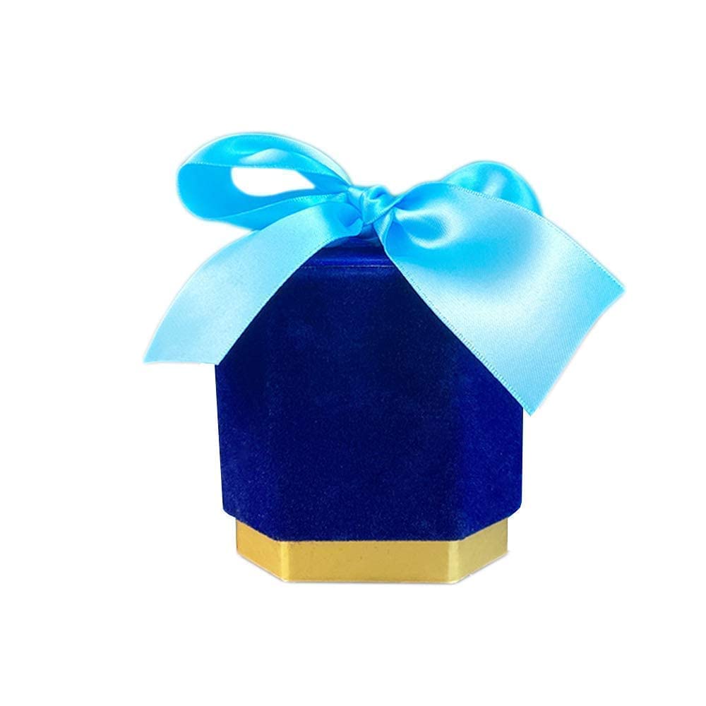 Gift box with ribbon for sea turtle wine glass