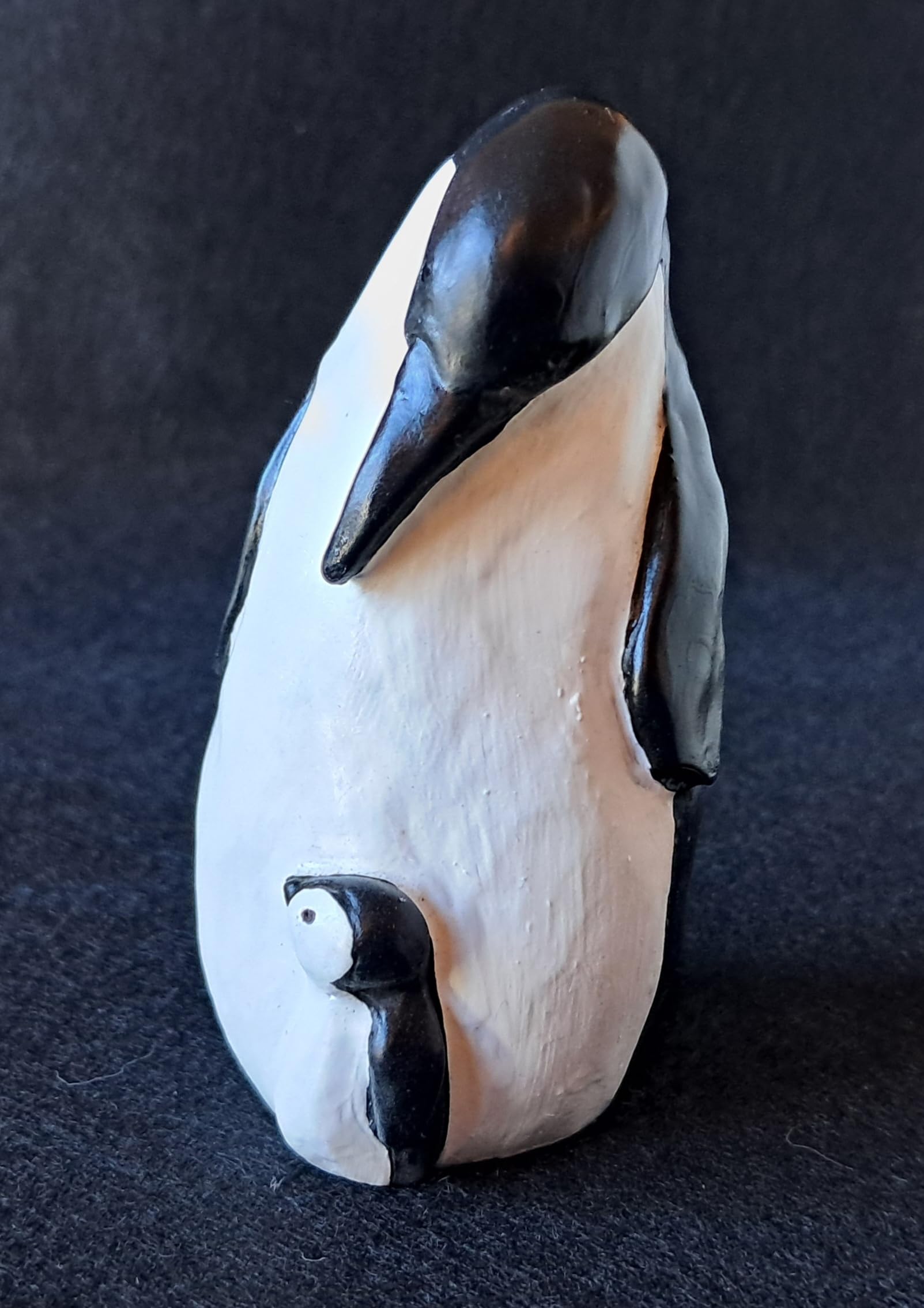 Compact penguin figurine for desk shelf display