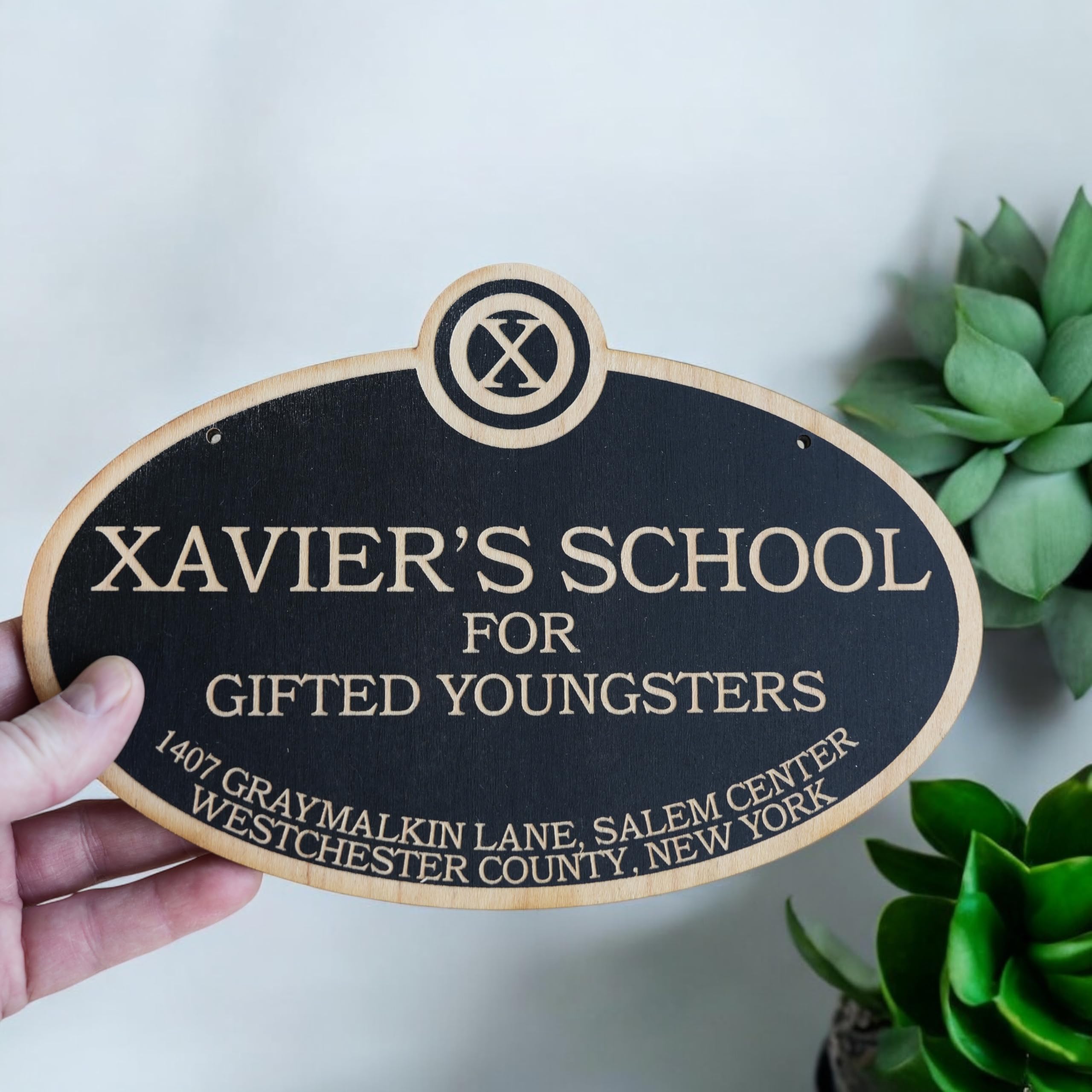 Giftable wall sign for housewarming and birthdays