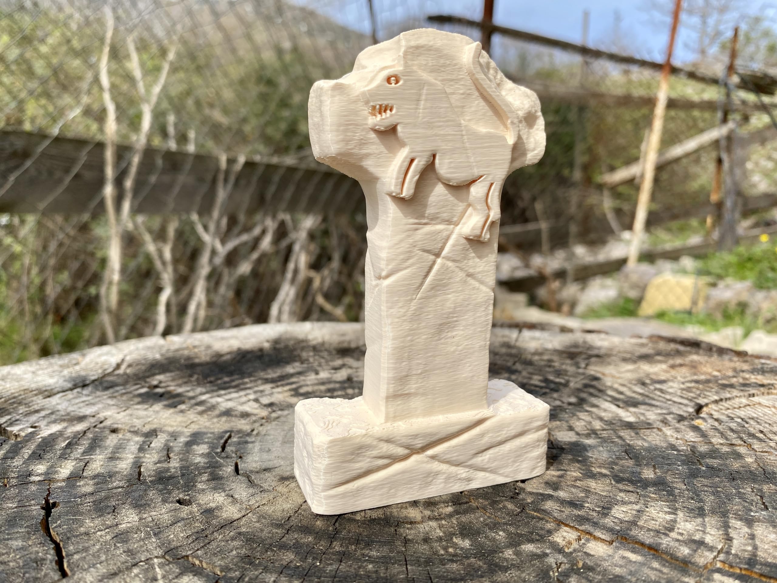 Gobeklitepe 3D printed statue on desk setup