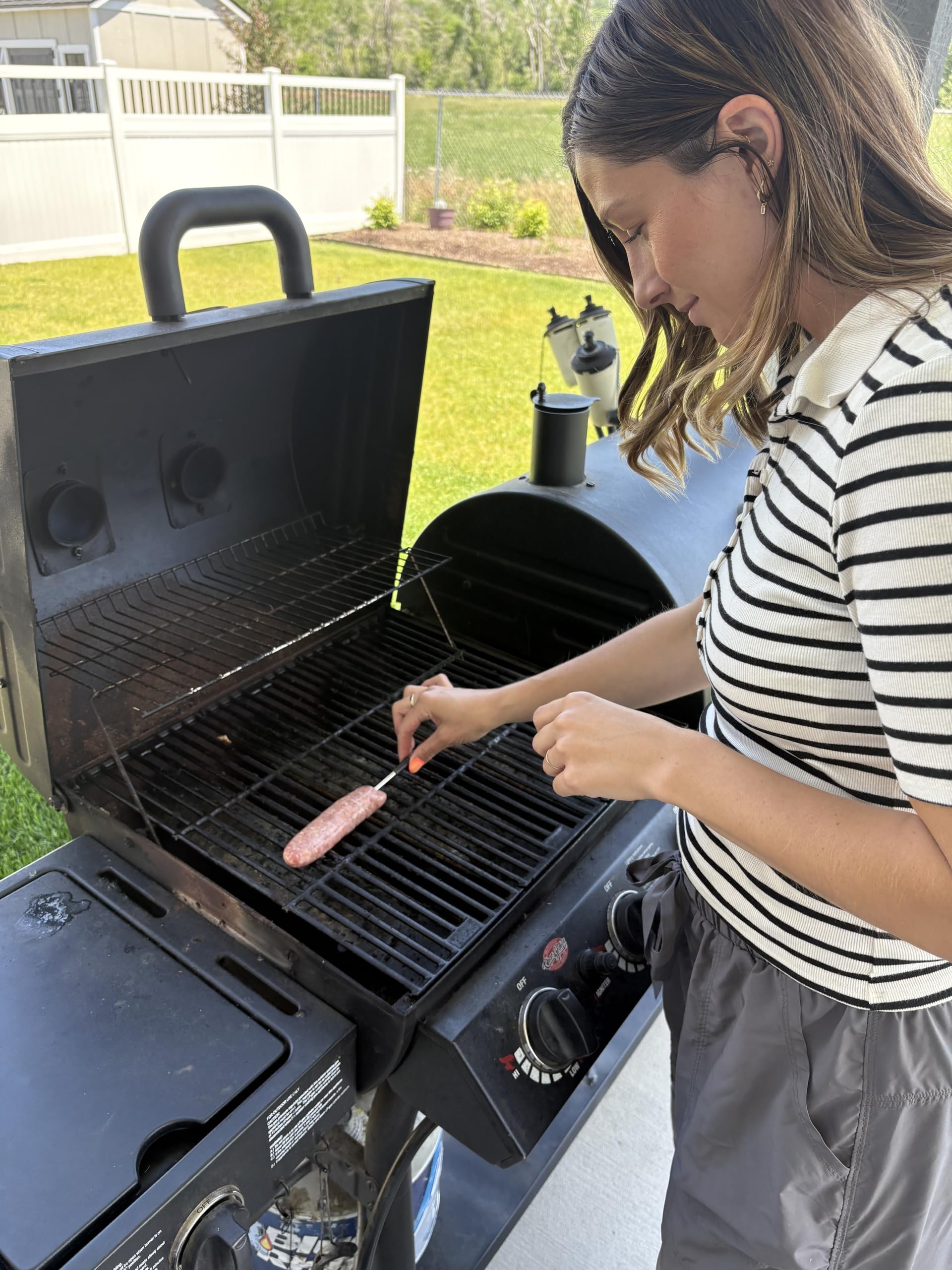 Mobile app control for grilling and smoking with Grill Sync