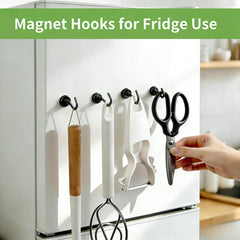 Cabin space saver Grtard magnetic hook in cruise cabin scenario