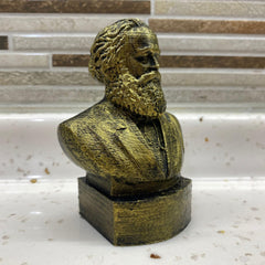 Compact 10cm Karl Marx bust suitable for desk or shelf