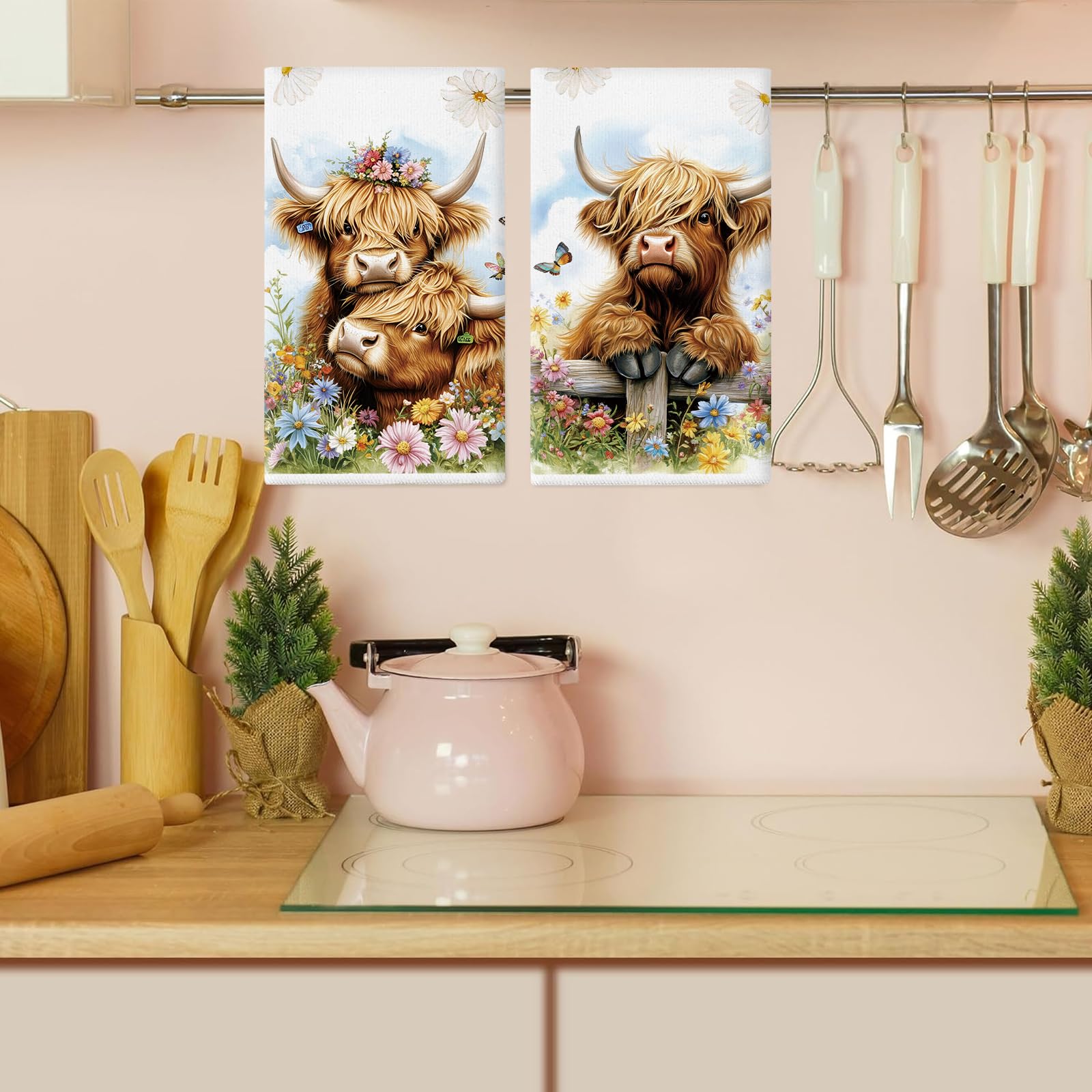Machine washable dish towels maintain softness after washes