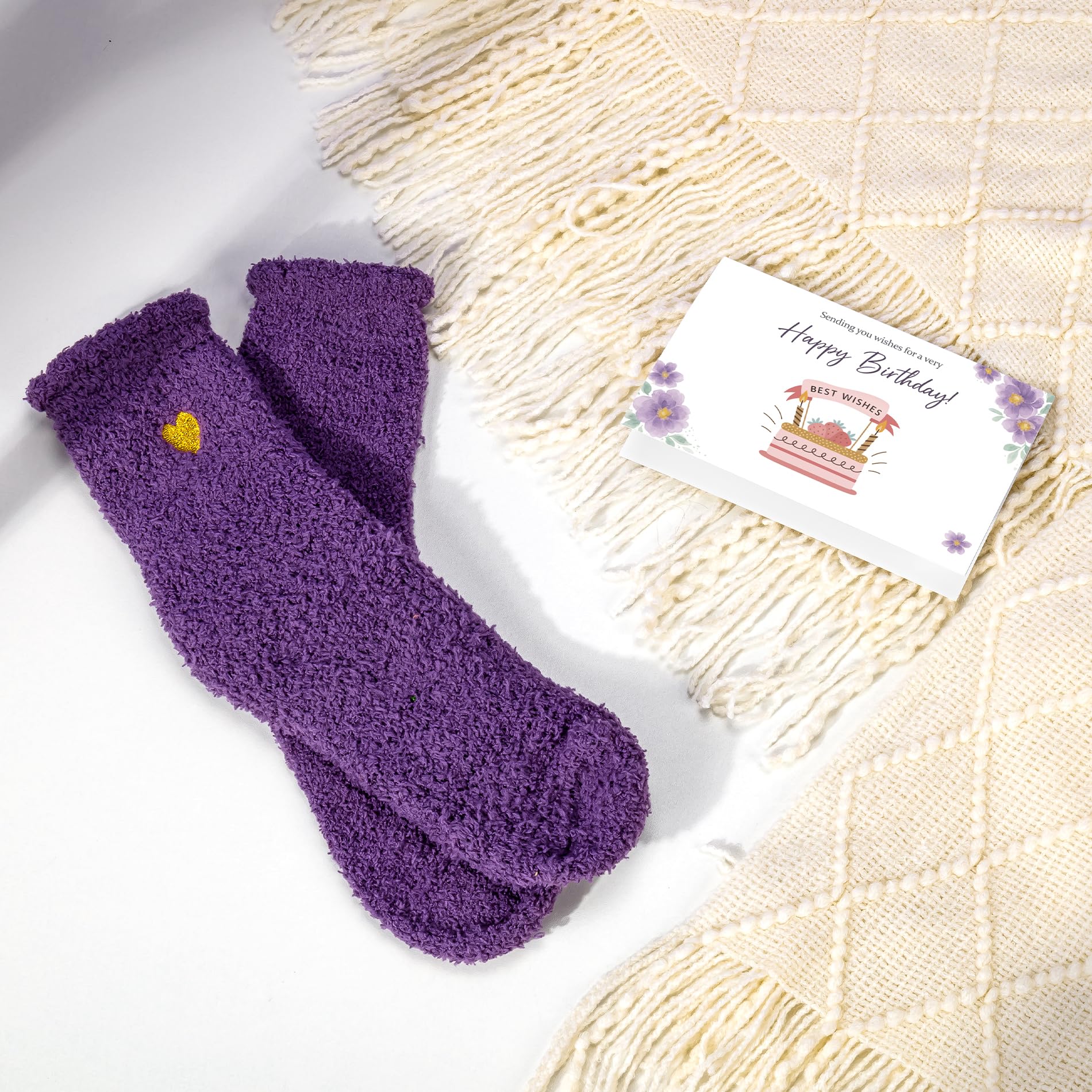 Fringed knitted blanket in soft self care gift set