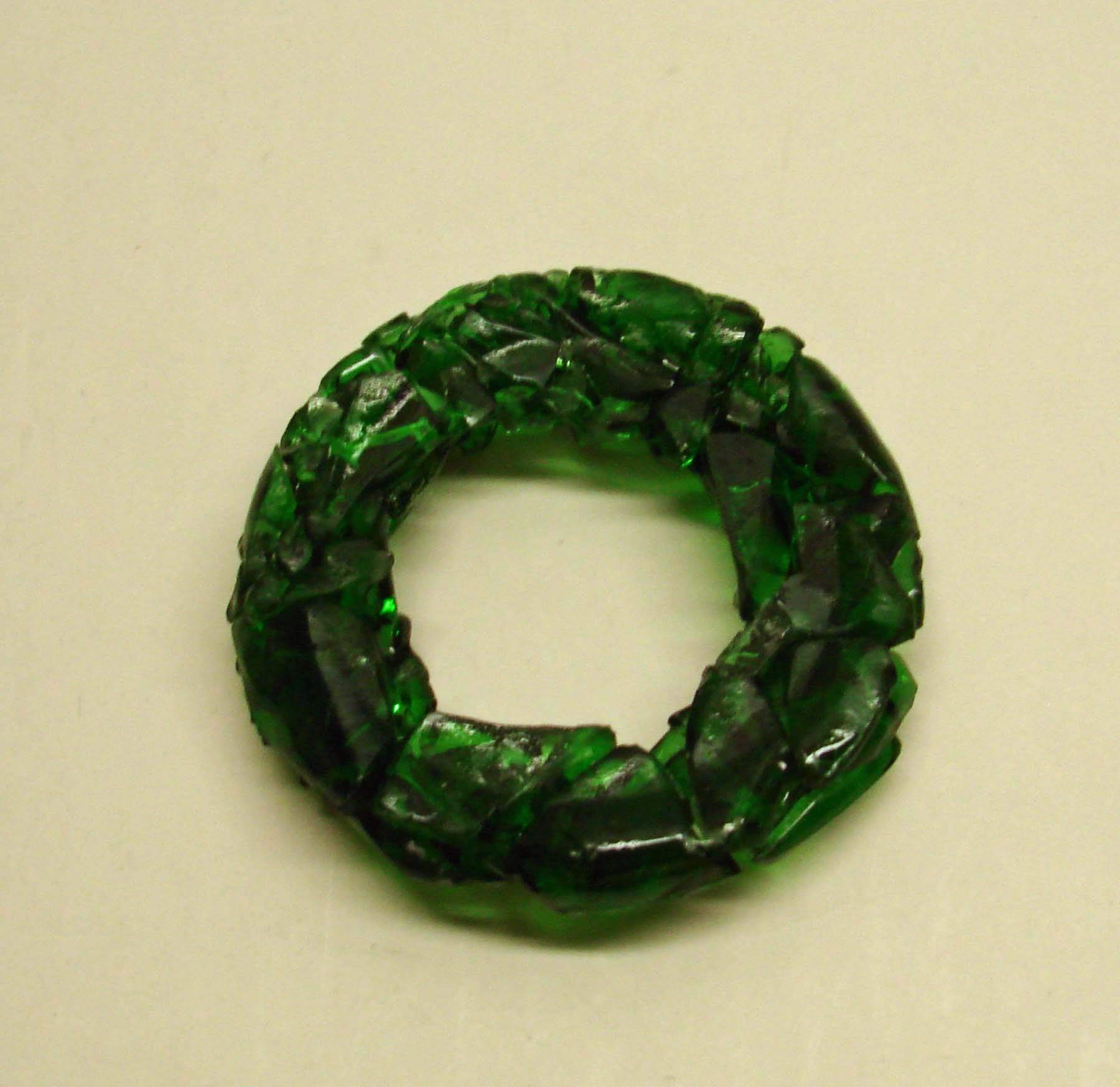 Holly look created by uneven glass edges