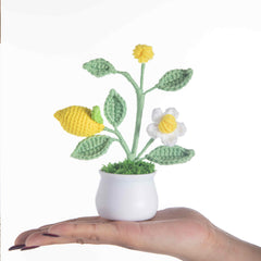 Lemon tree crochet plant with wire support for standing