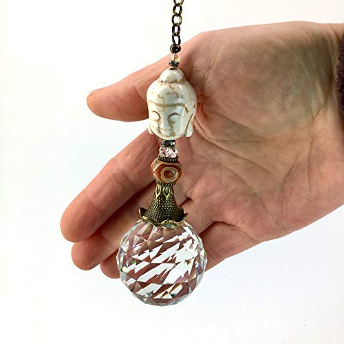 Sturdy hanging chain and swivel hook on sun catcher