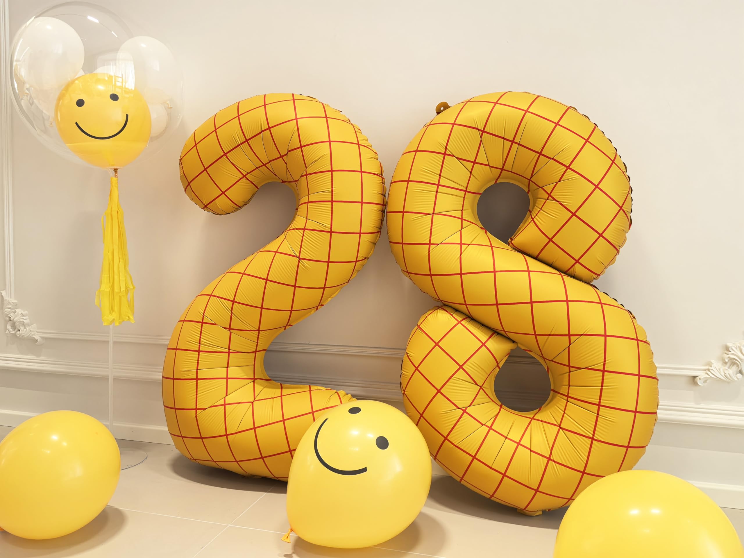 helium and air compatible balloon for versatile decor