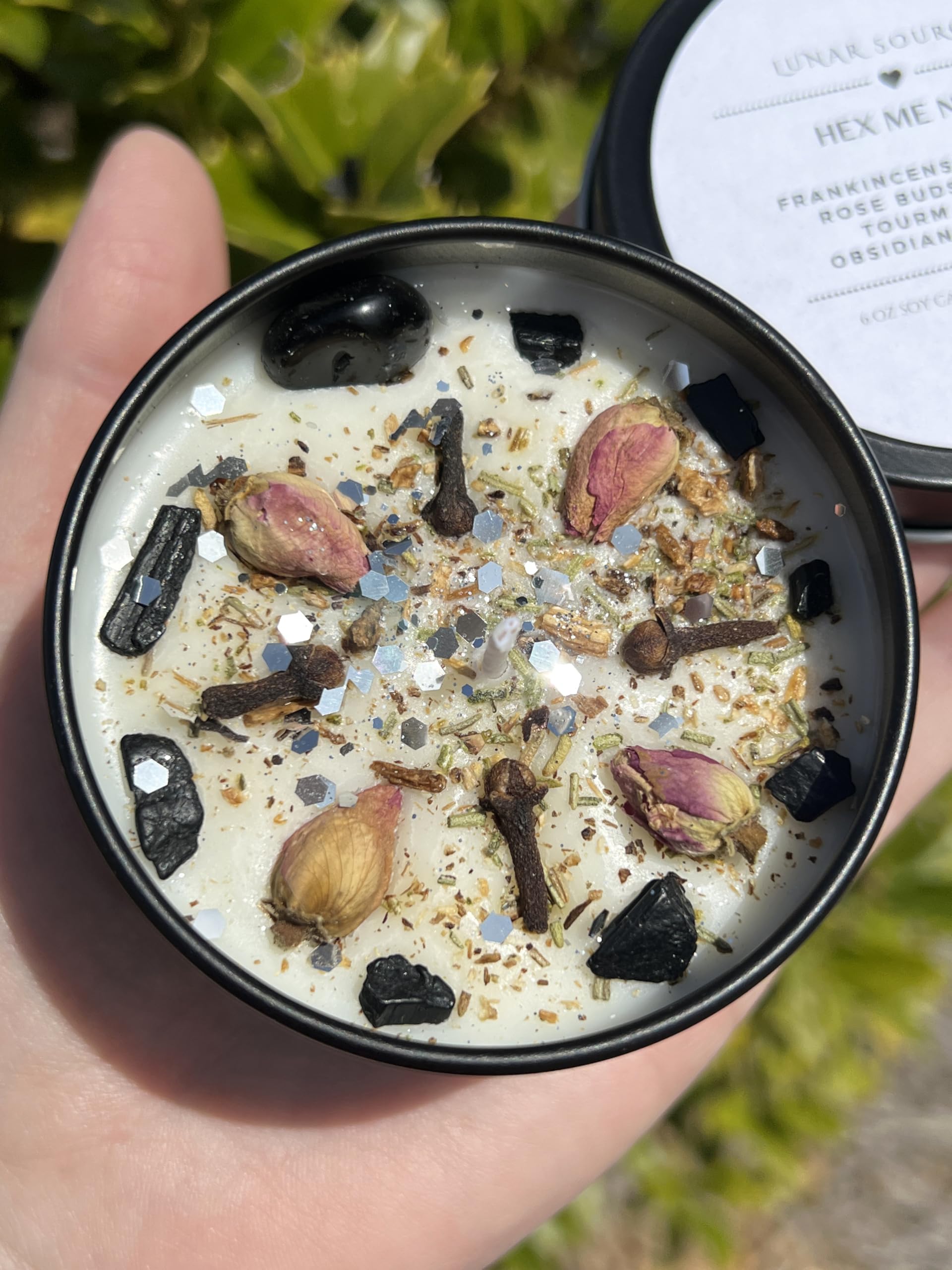 Frankincense and Myrrh scented candle bergamot amber notes