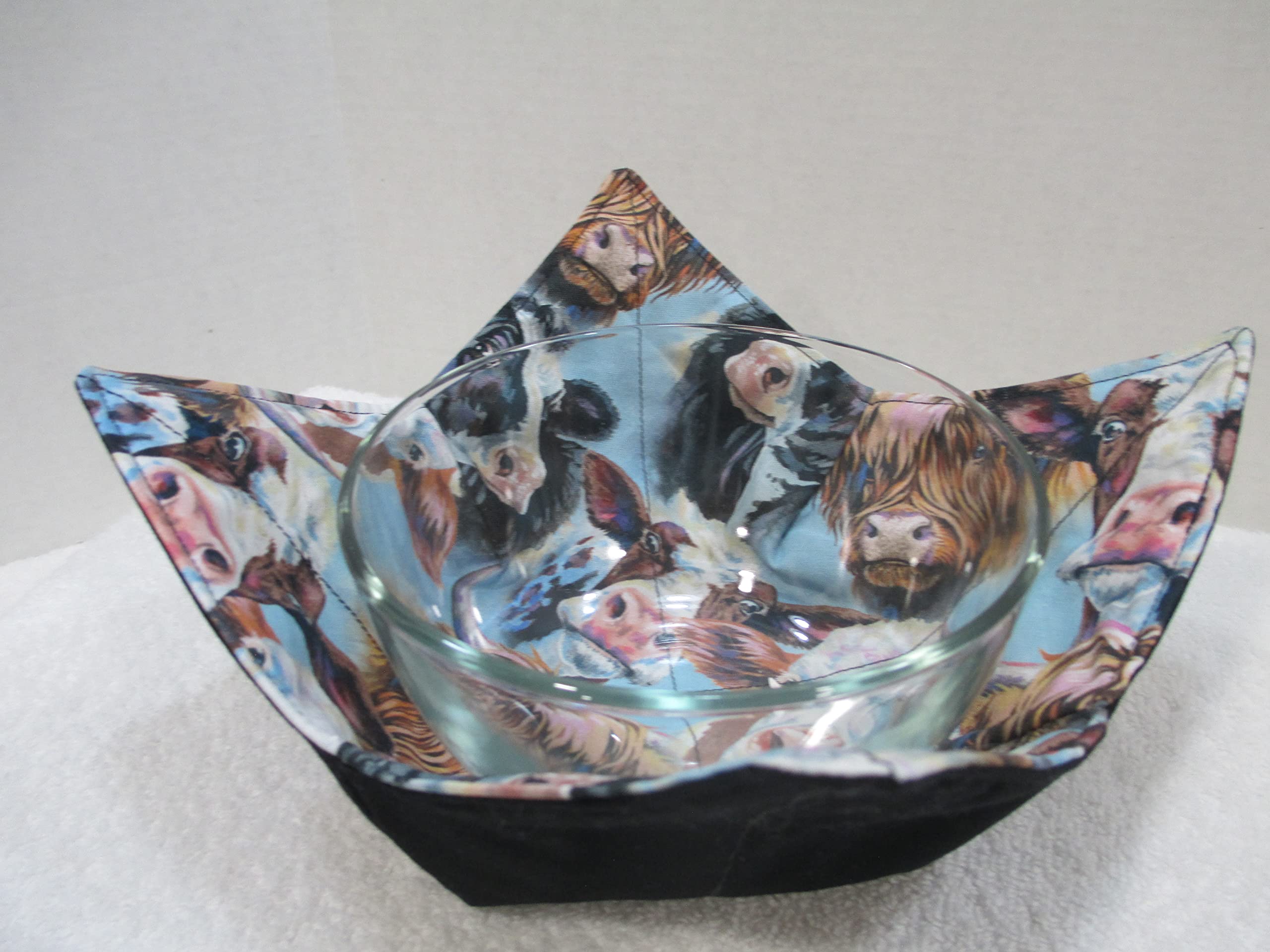 Holstien cows soup bowl cozy reversible cotton