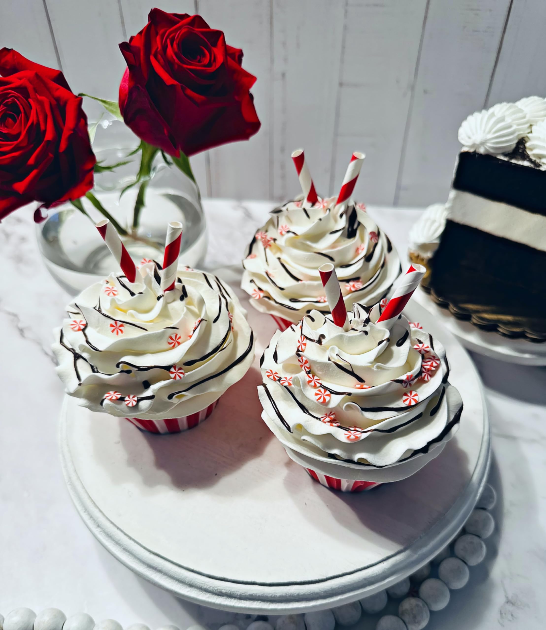 one fake cupcake for cake stand