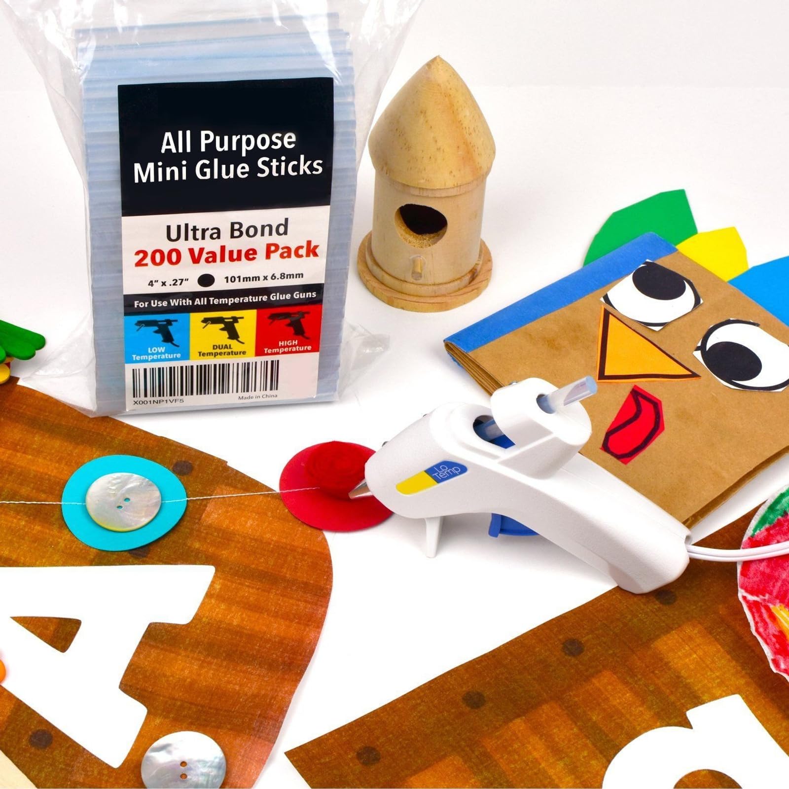 Bulk mini glue sticks suitable for classrooms studios