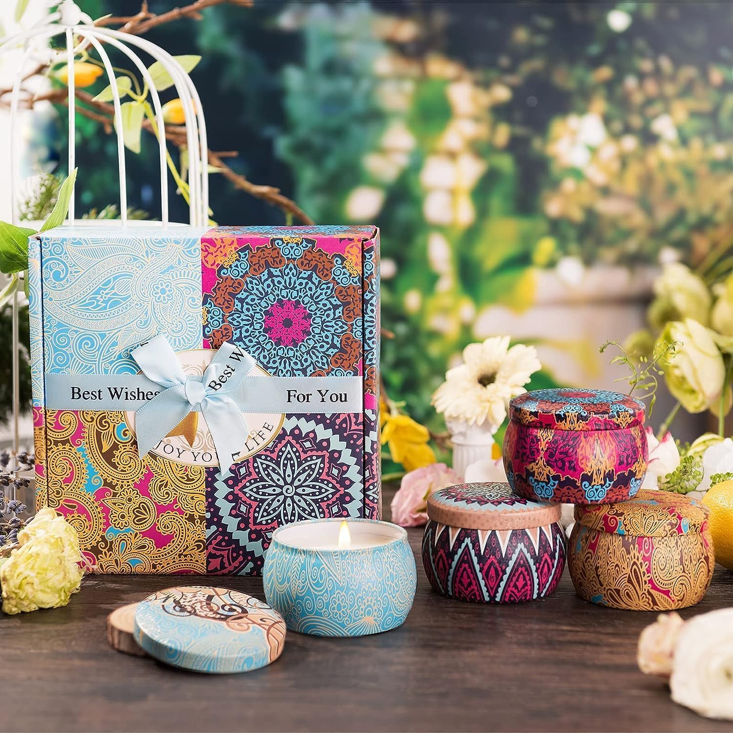 Elegant decorative tin suitable for gifting