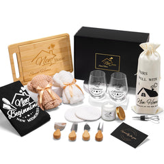 17 piece housewarming gift basket for family and friends