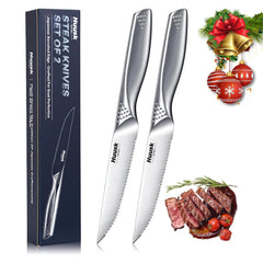 Two Huusk serrated steak knives in set with two blades