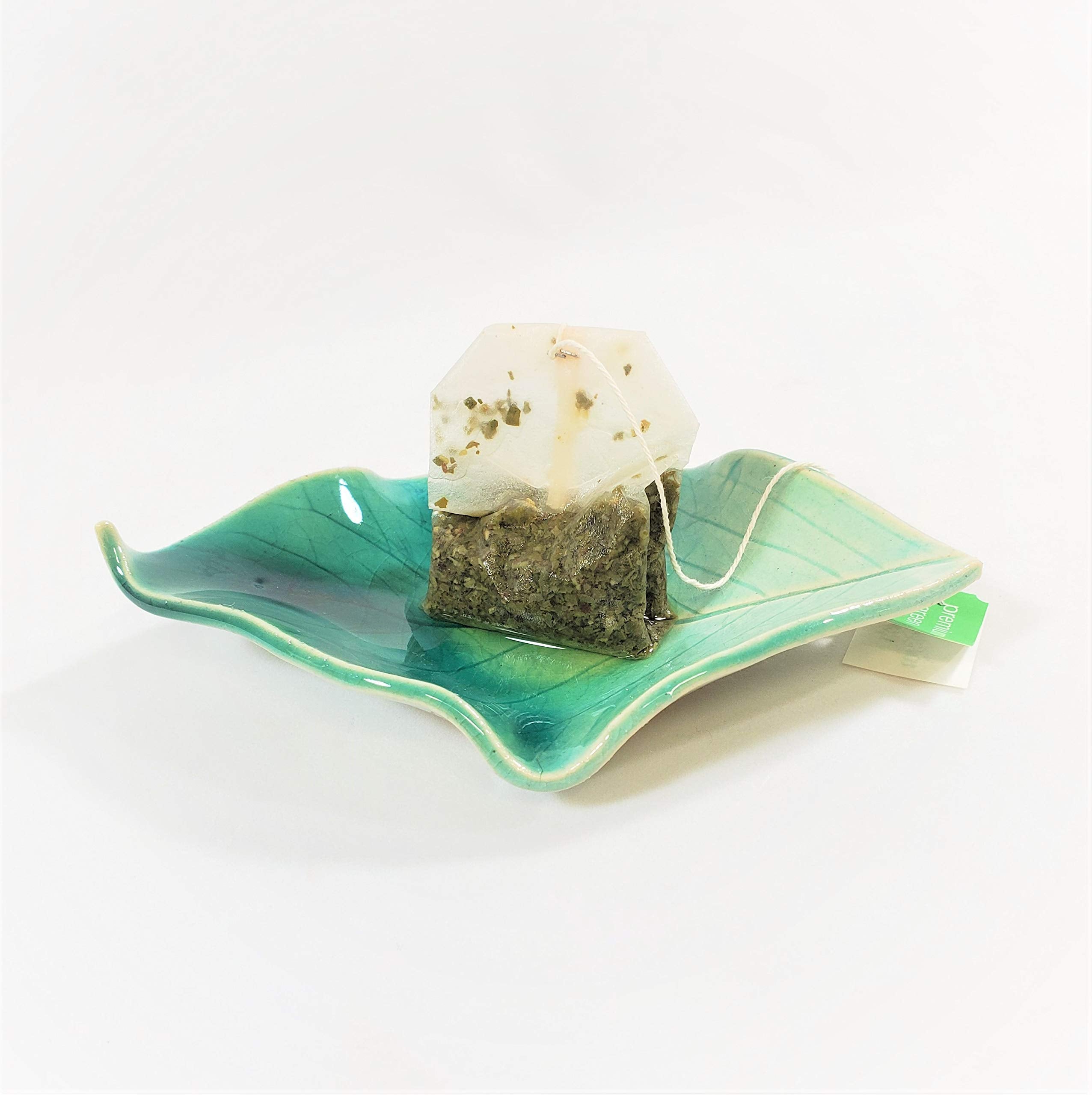 Made in the USA hydrangea leaf dish