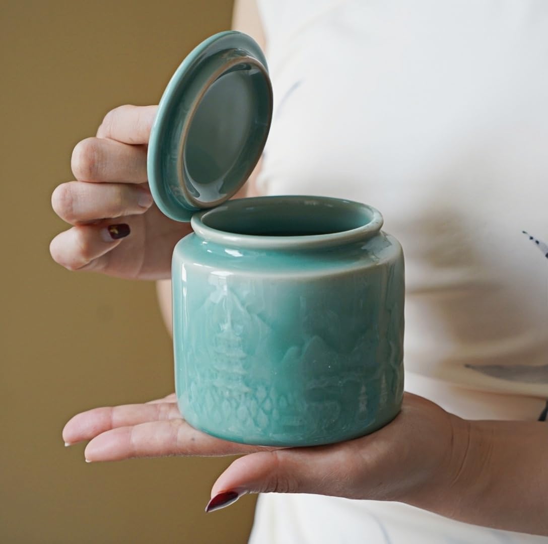 Handmade Celadon glaze by Longquan artisans