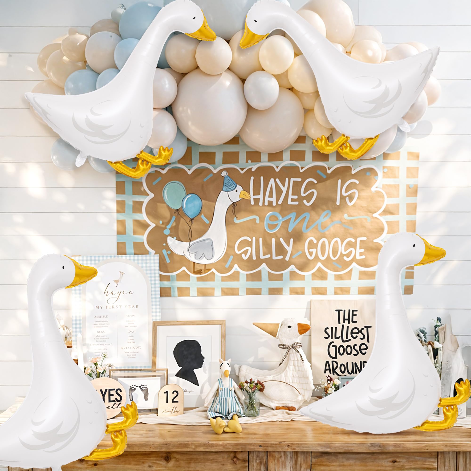 Indoor and outdoor use goose foil balloons with ribbon