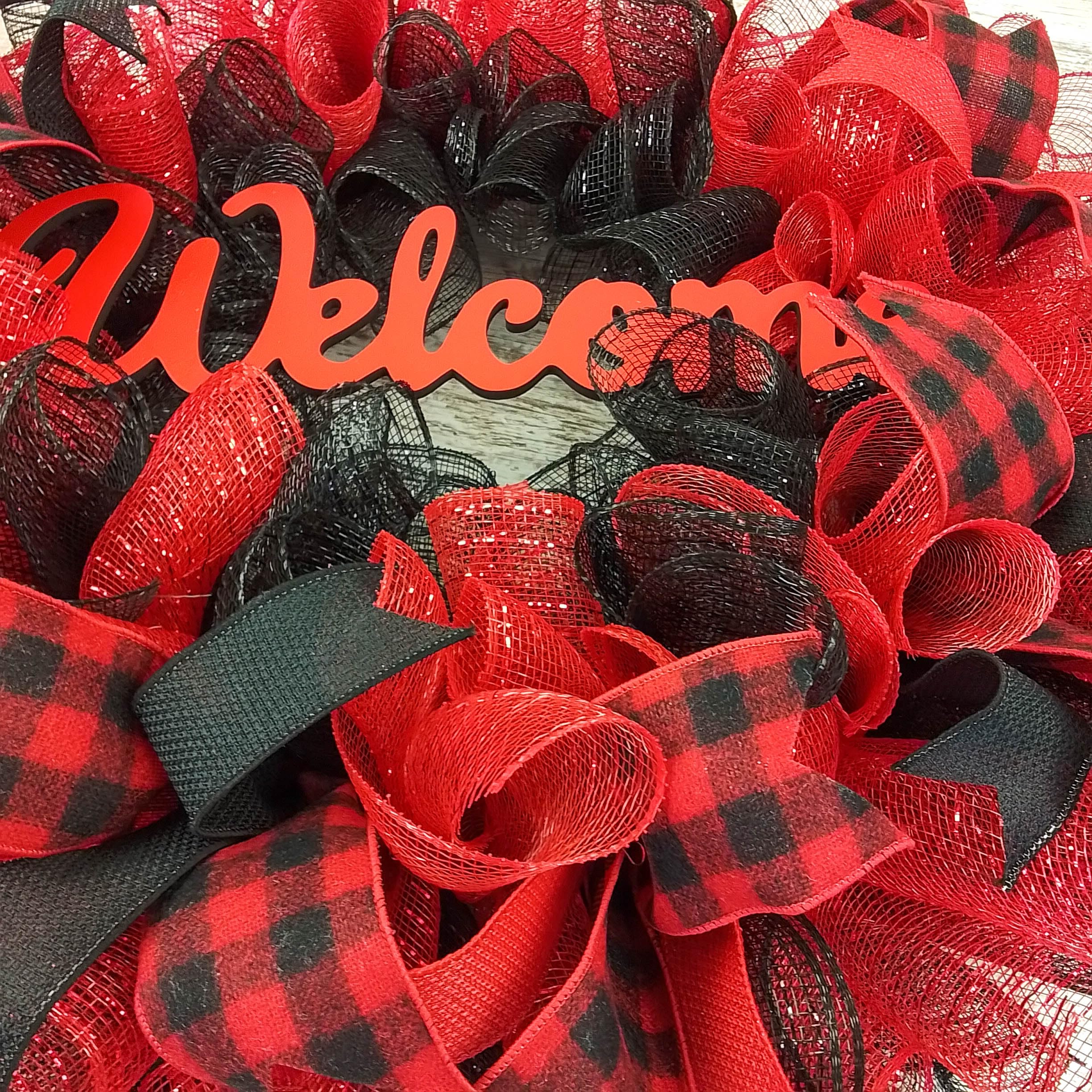 Indoor outdoor wreath TB30 ready to display