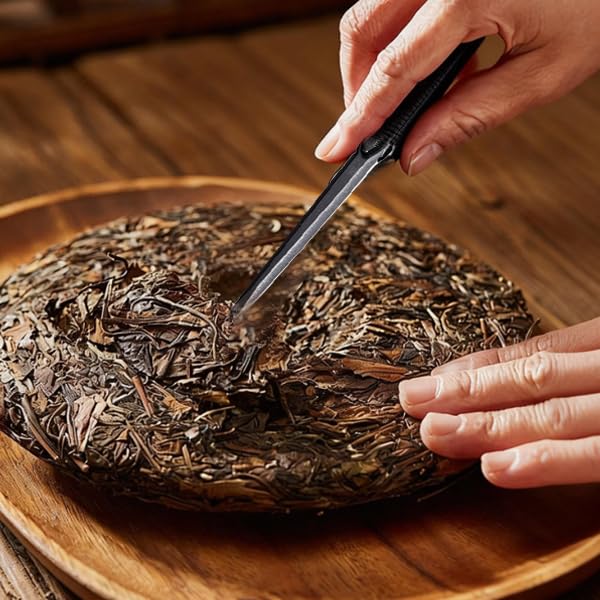 Integrated fine grinding tip for durable tea needle