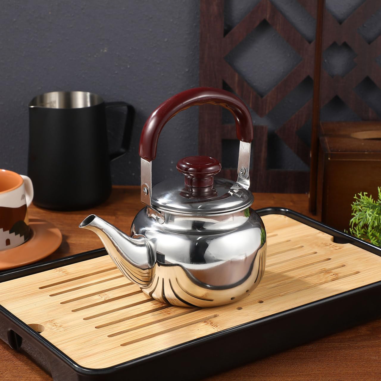 iplusmile kettle with whistle and flip spout cover