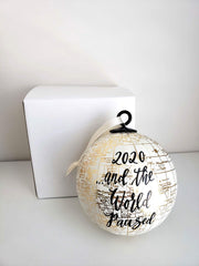 Shatterproof Christmas bauble for holiday tree