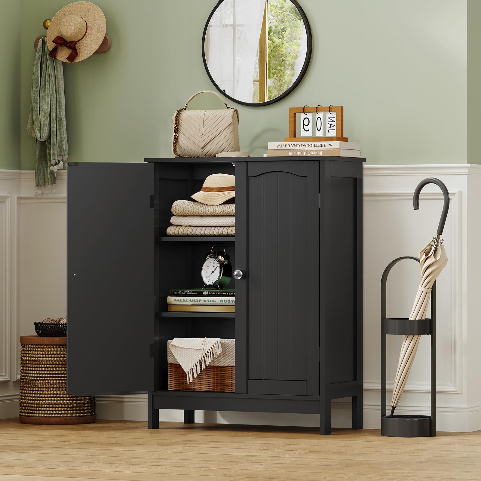 Side profile of Iwell Bathroom Cabinet showing 3 shelves