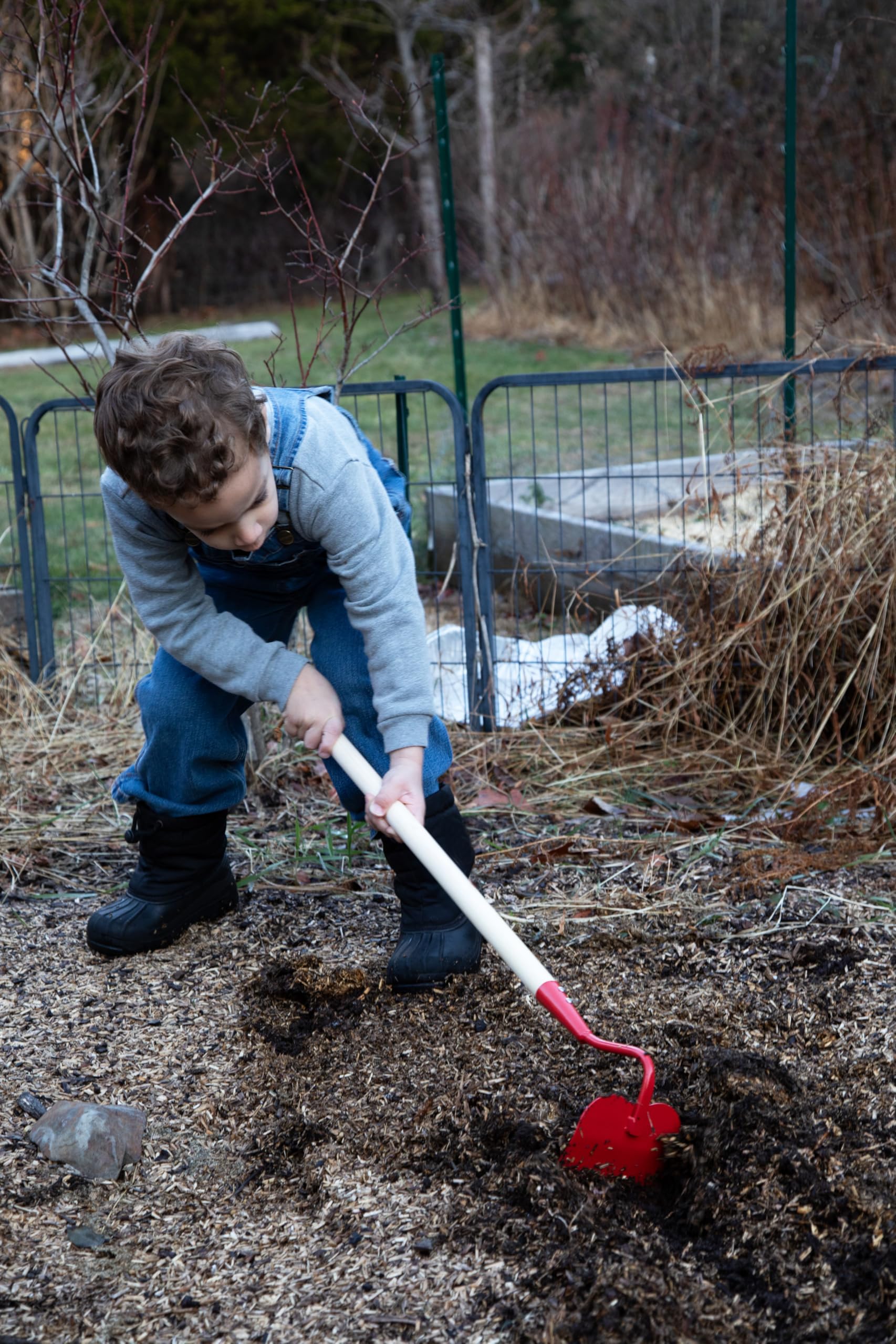 Package includes shovel rake hoe and leaf rake