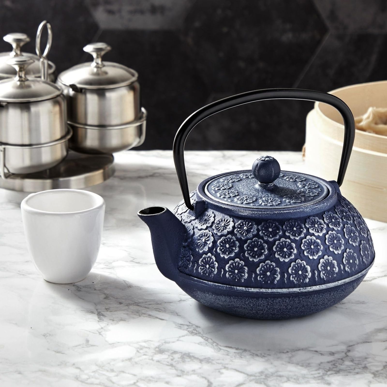 34-ounce Juvale teapot capacity