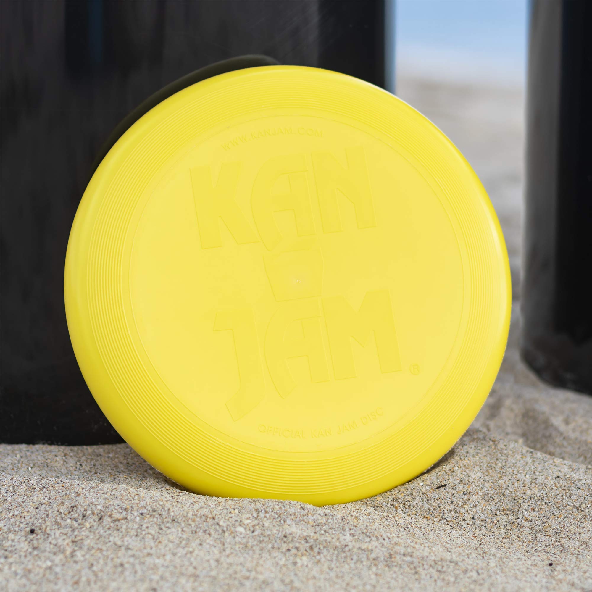 Kan Jam Original Disc Toss Game travel-friendly setup