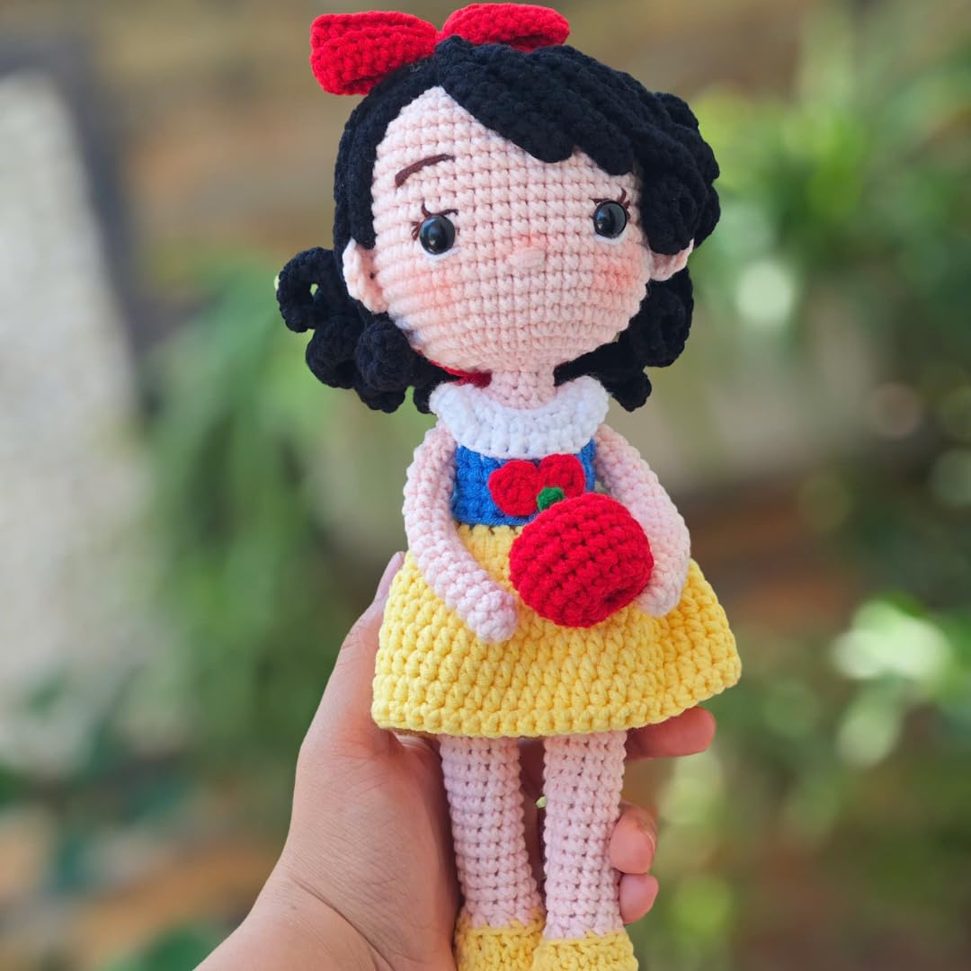 Minoxo handmade Snow White decorative doll