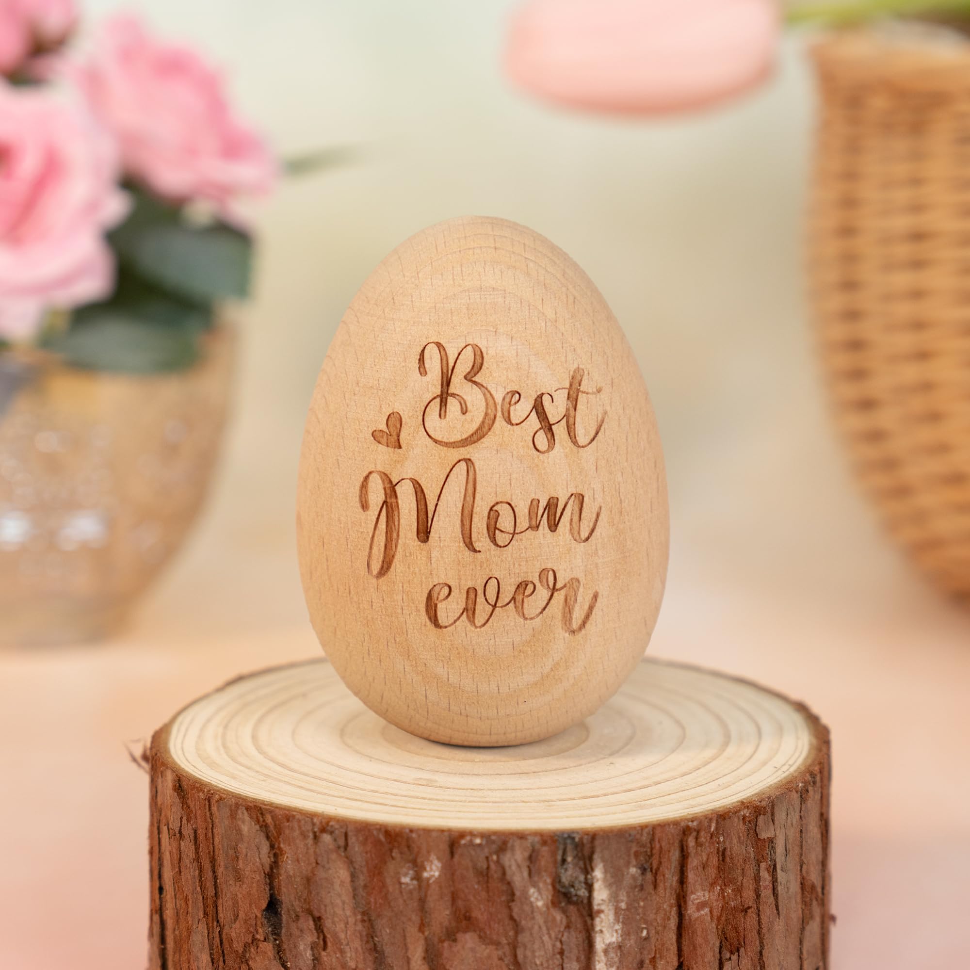 Engraved keepsake egg for mom with heartfelt message