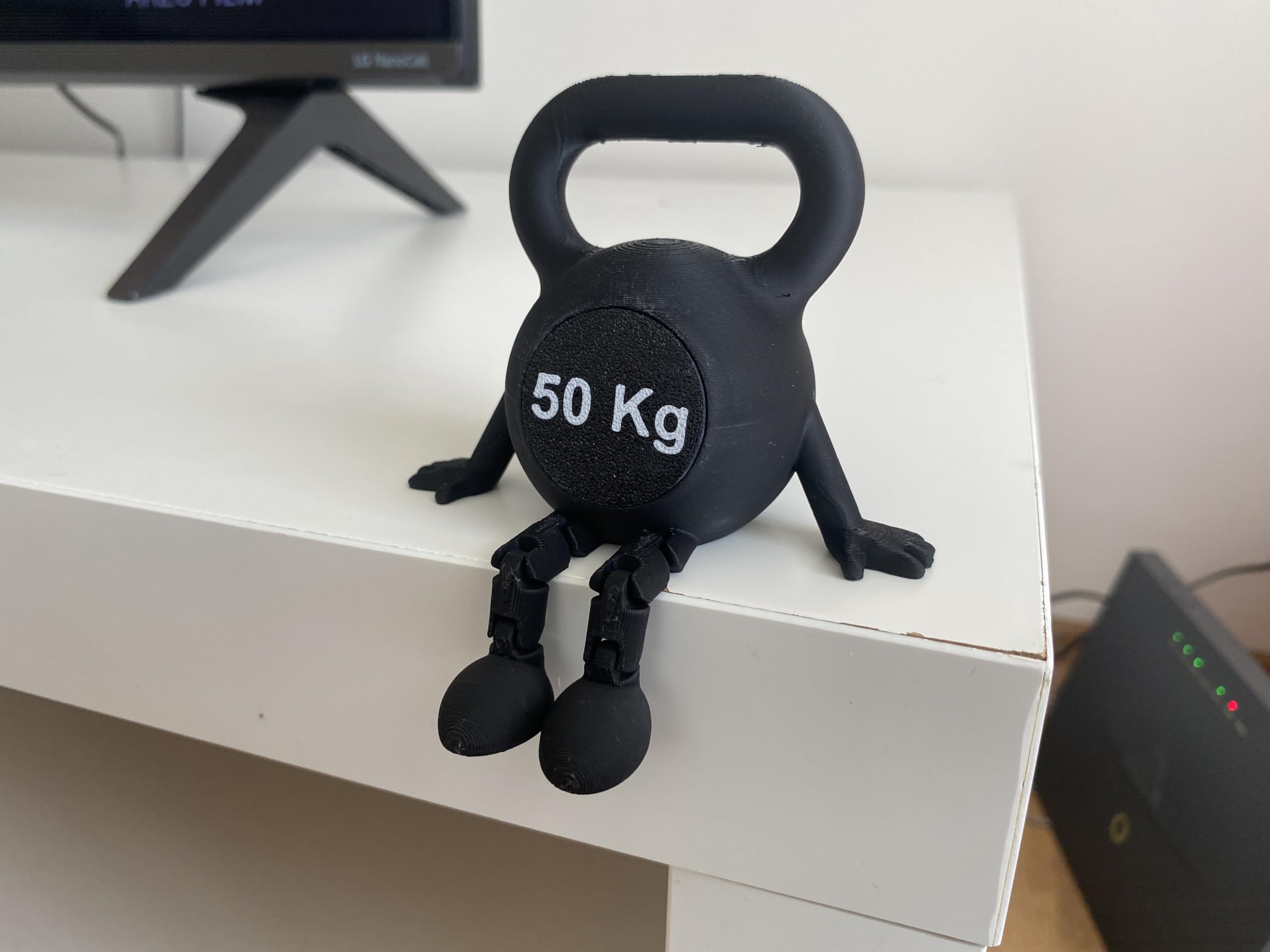 Durable PLA 3D printed kettlebell desk sculpture material