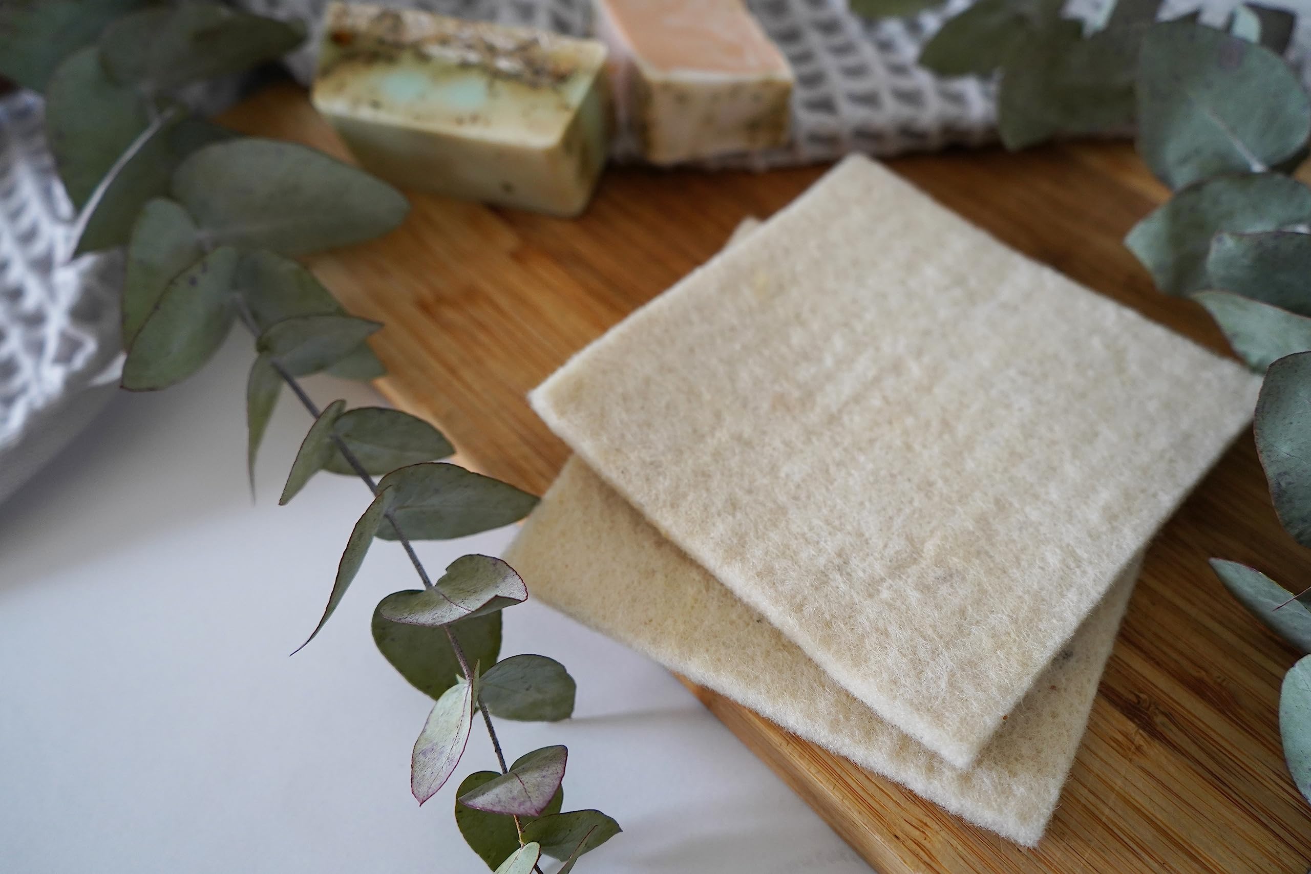 Compostable natural dish sponge by Keyaiira