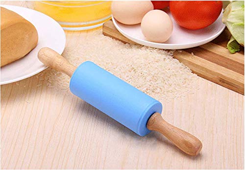 Kids baking rolling pin perfect for fondant and dough