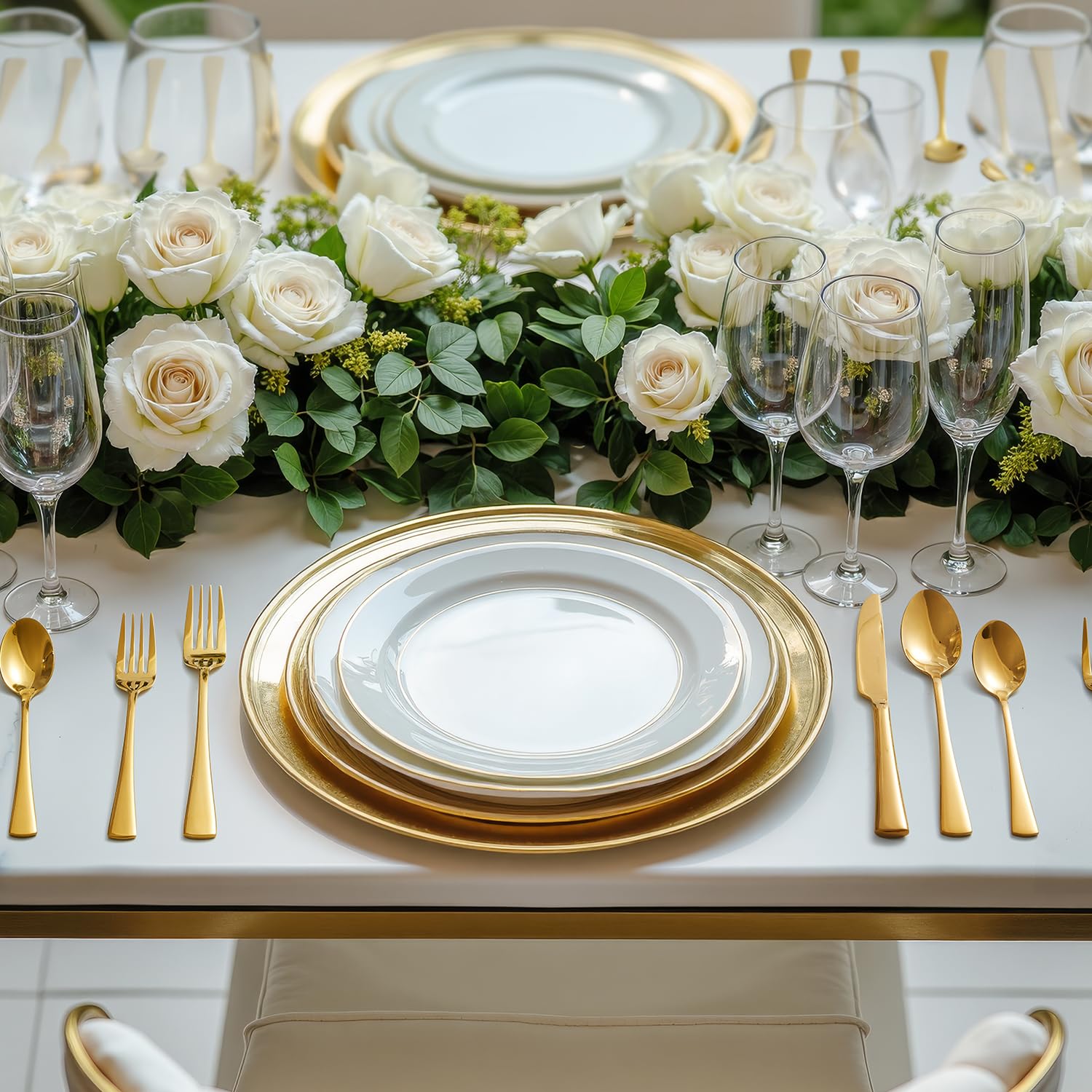 Versatile KINGSTONE flatware for everyday and occasions