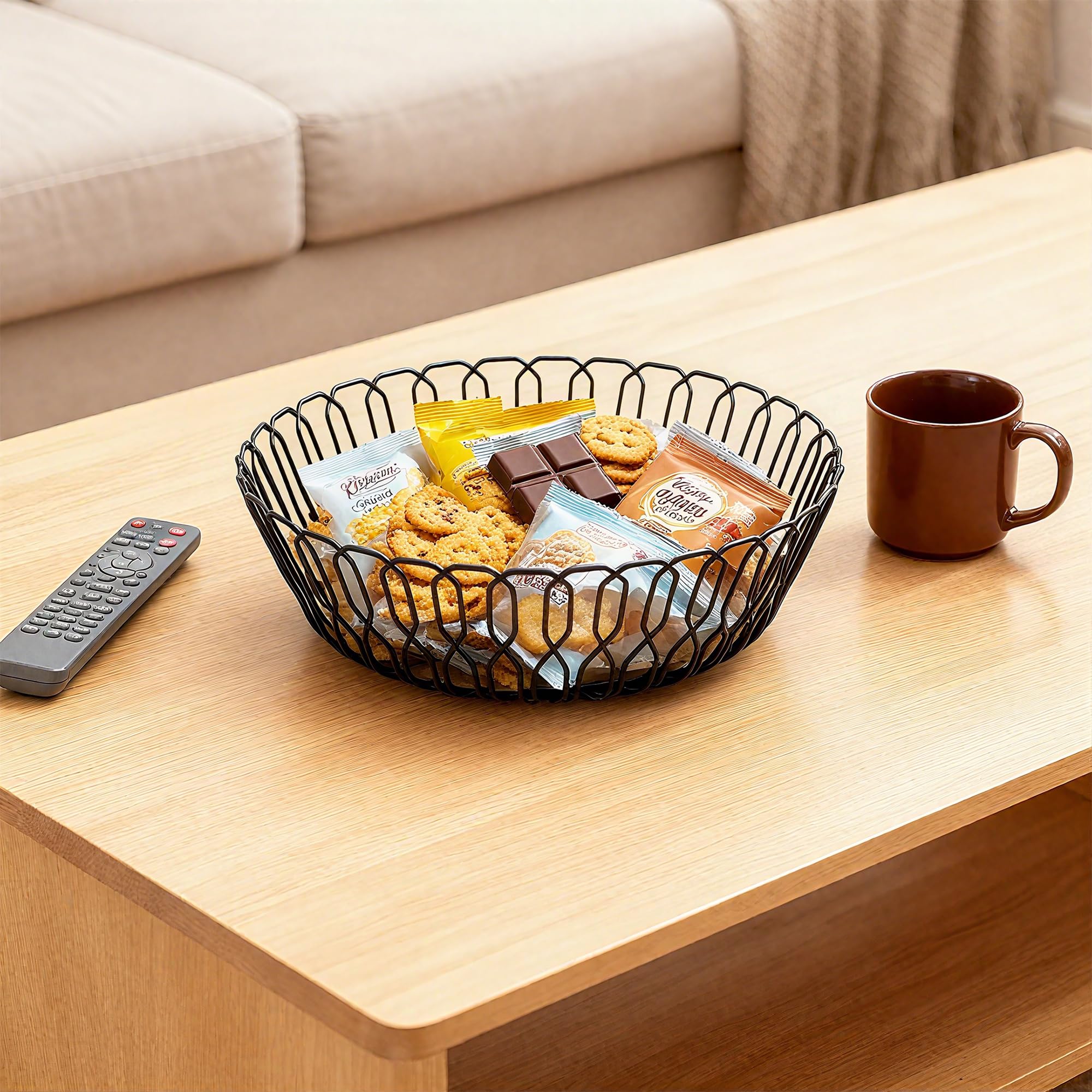 Durable black fruit bowl easy to clean and maintain