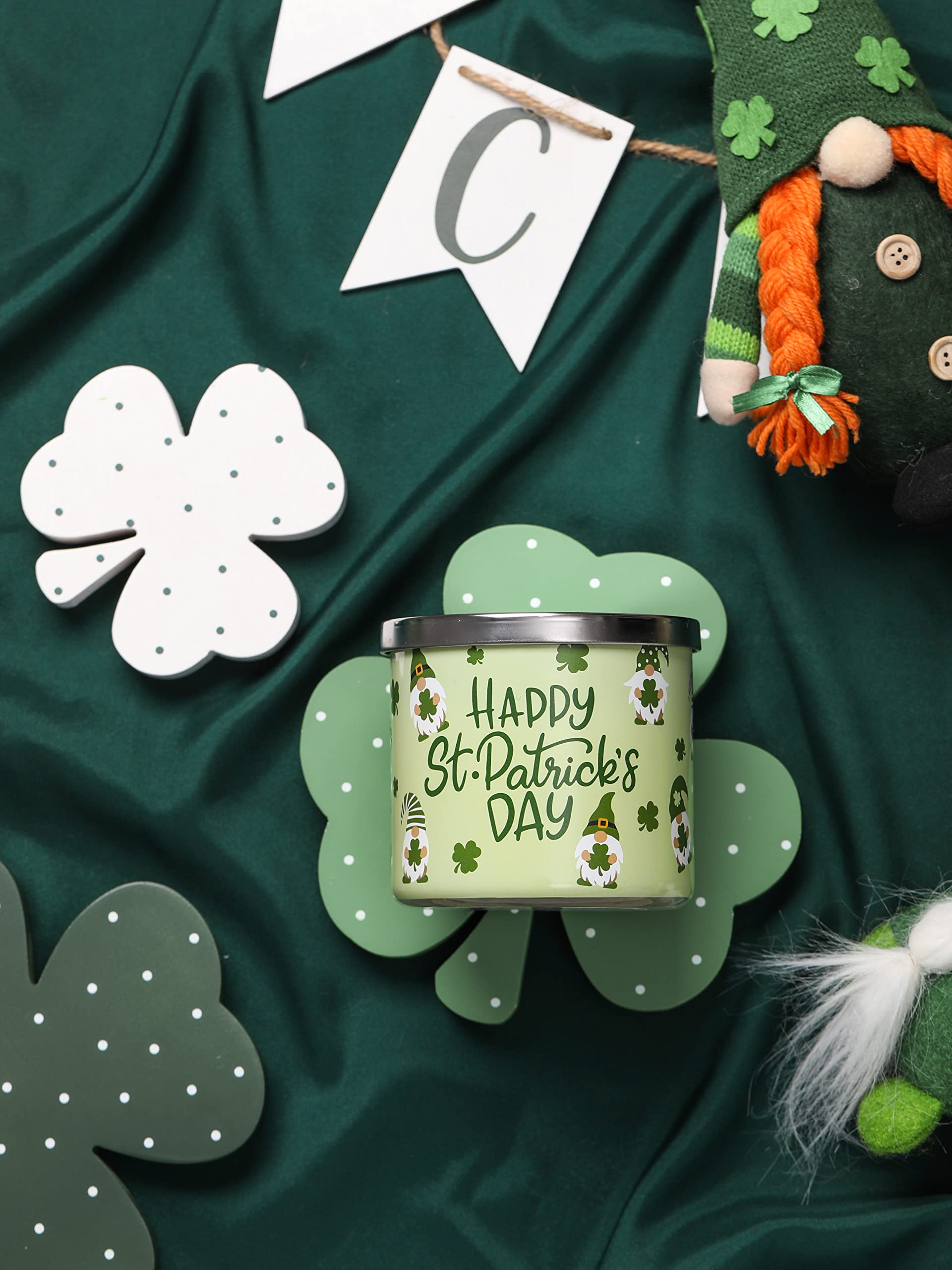 Giftable St Patrick's Day candle for friends and family