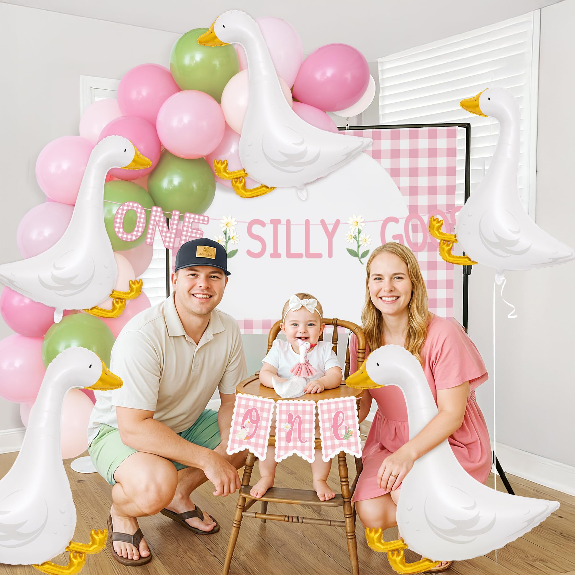 Complete party package includes 5 balloons ribbon patch sticker