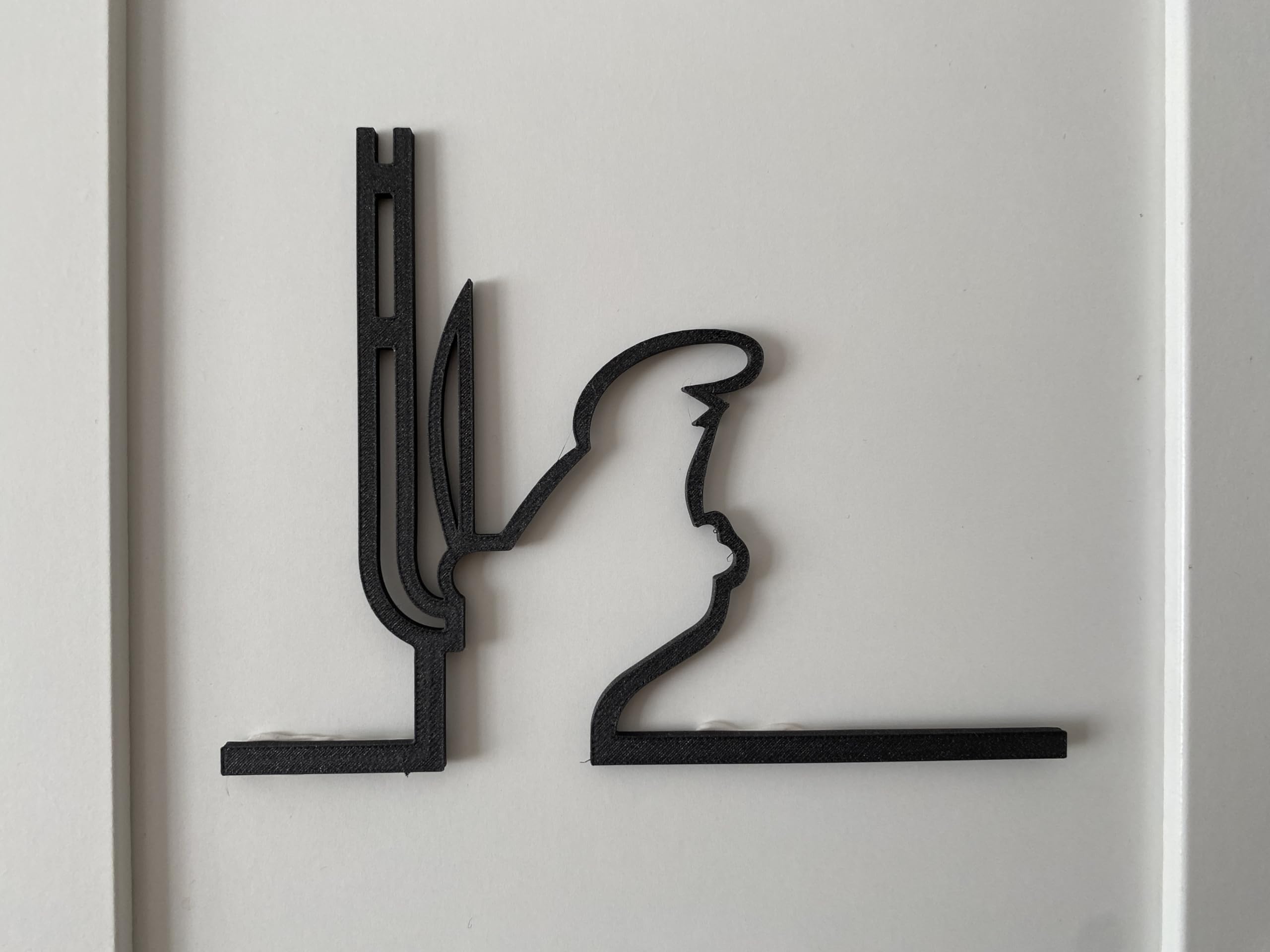 La Linea Figure bathroom decor display