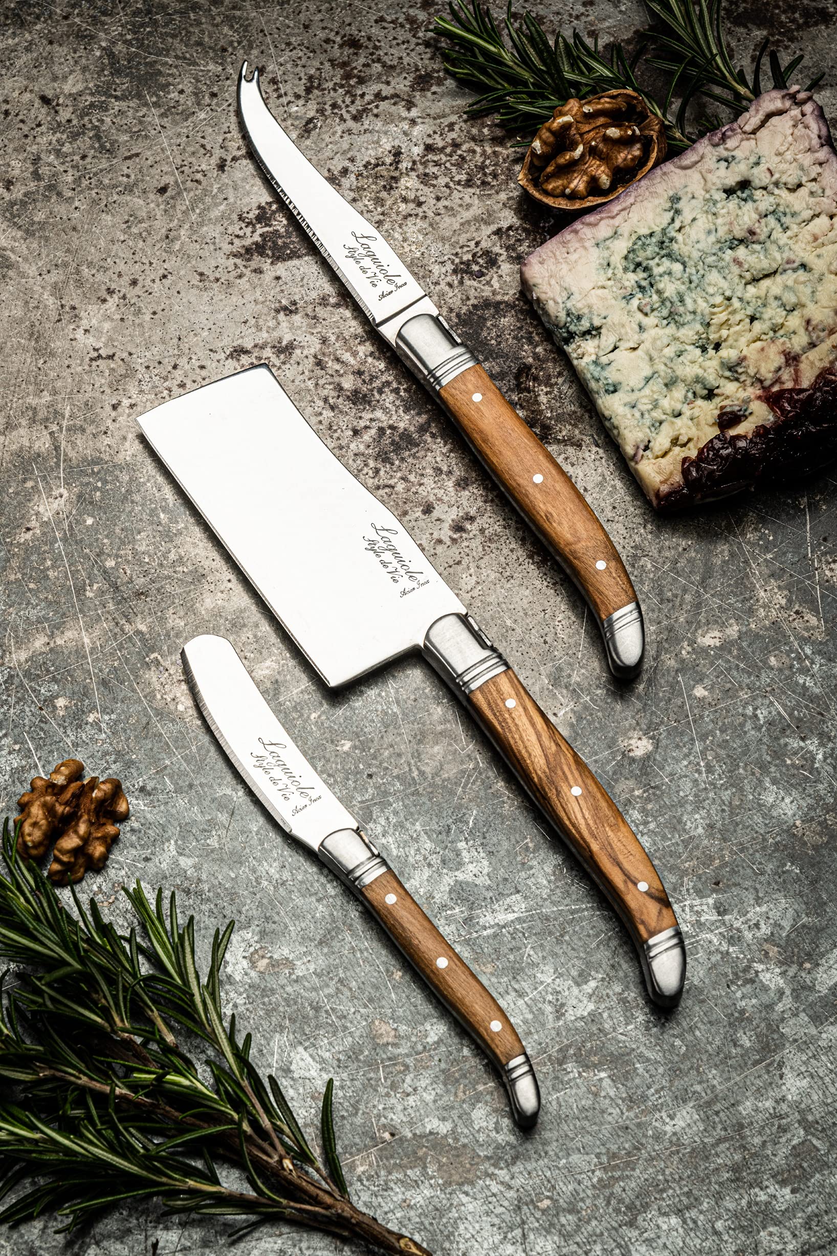 Three piece cheese knife set for hard and soft cheeses