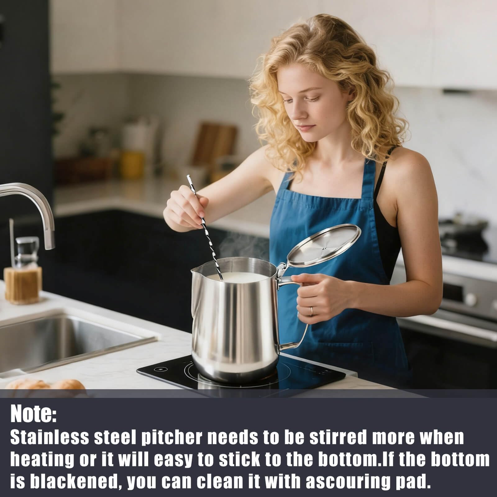 Large capacity pitcher suitable for latte art and beverages