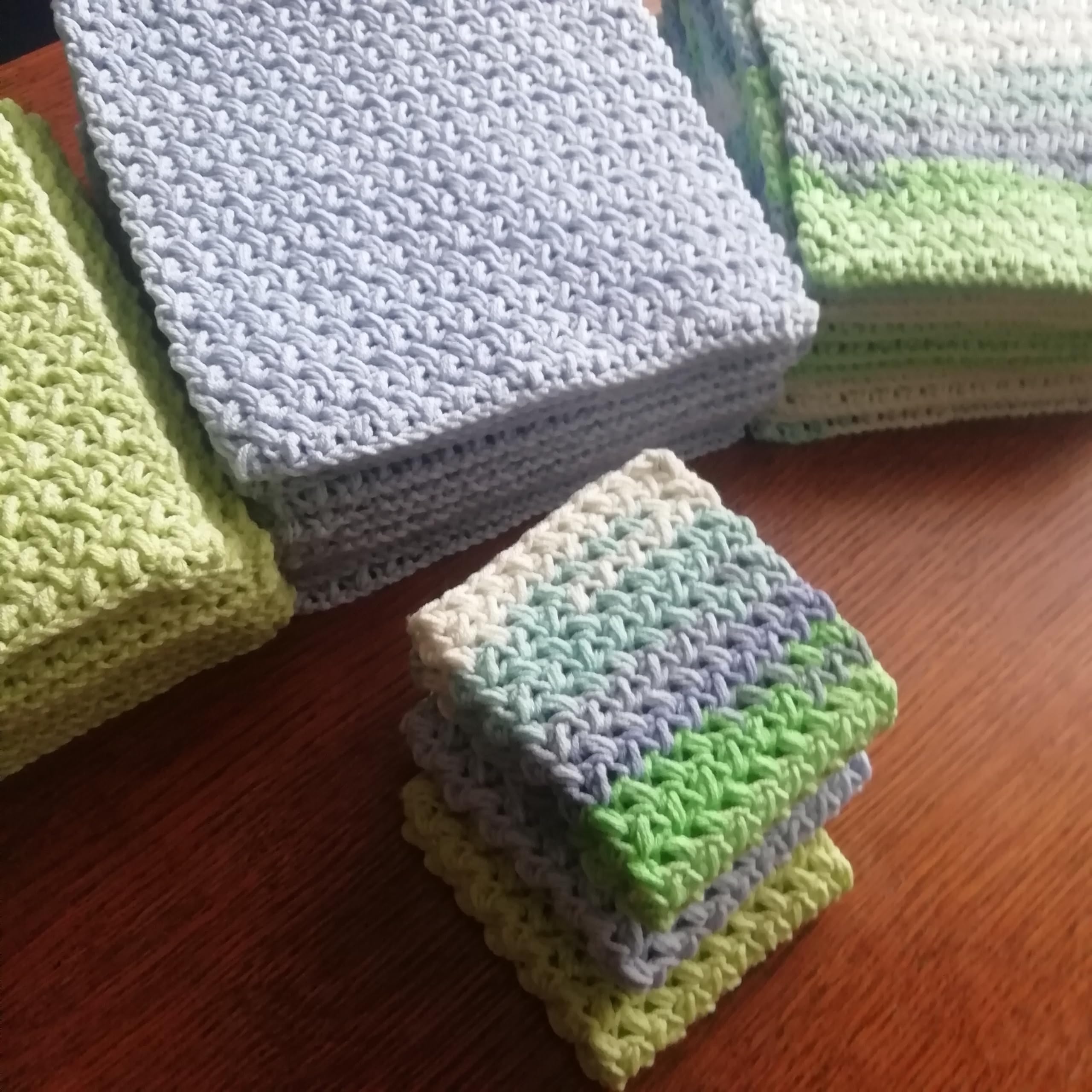 Close knit dishcloth crochet design by LarisaKnits