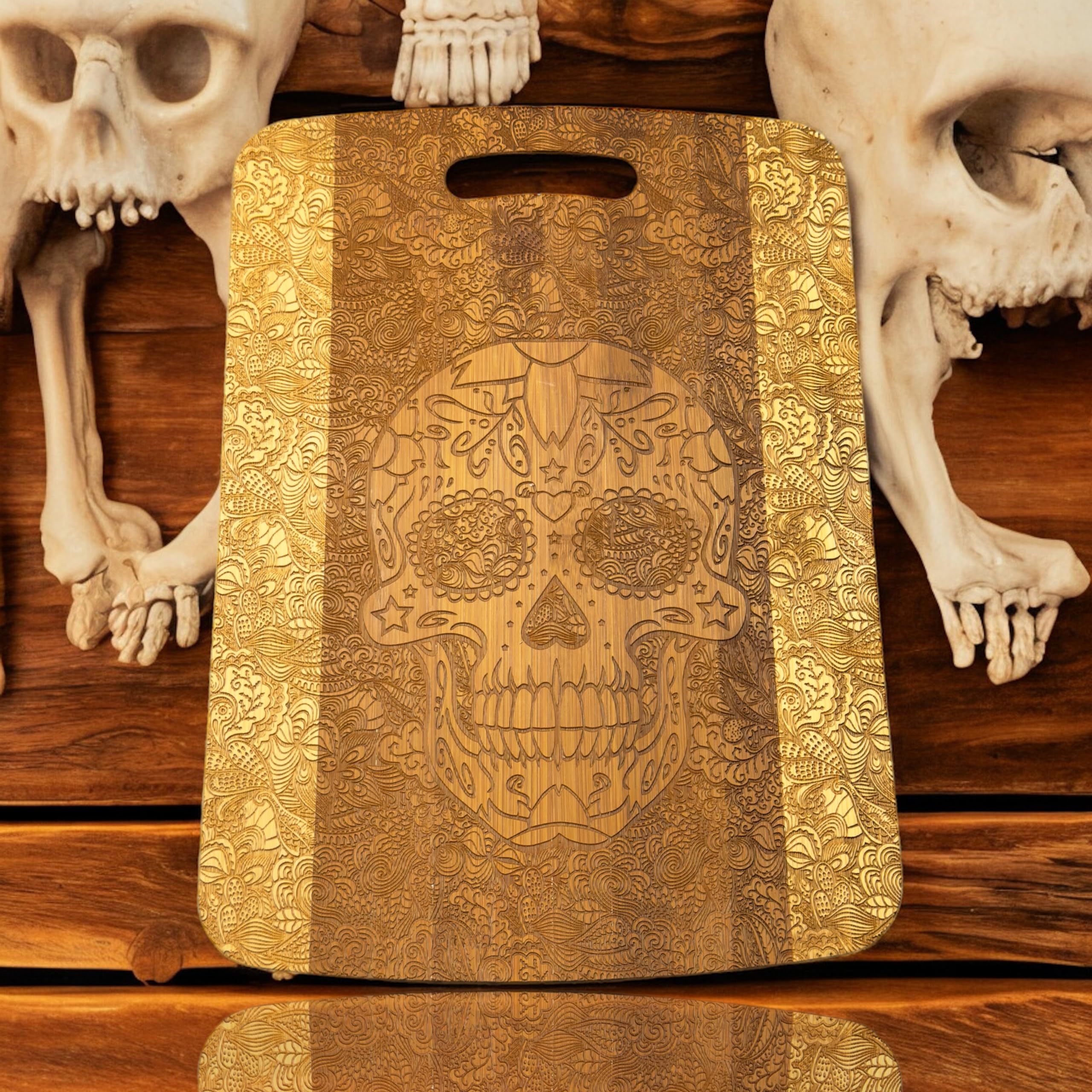 cutting board with hanging carrying handle